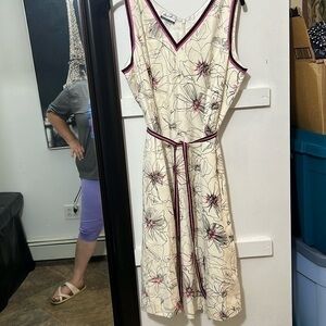 Randolph, Duke size 12 cream and pink floral dress